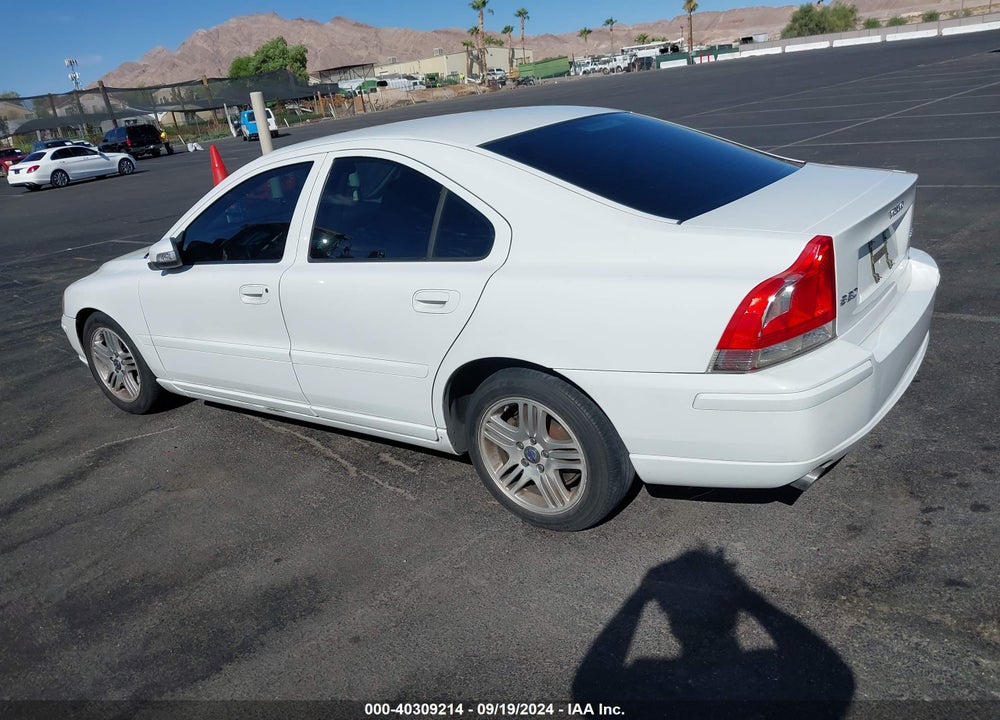 2007 VOLVO S60 2.5T VIN: YV1RS592072612453