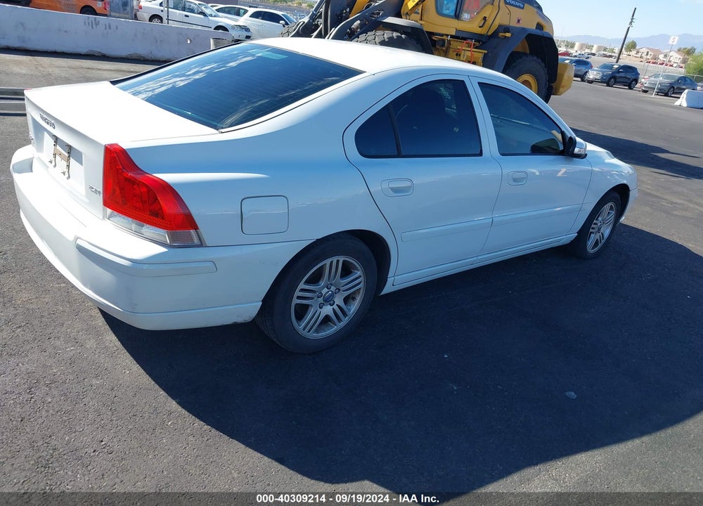 2007 VOLVO S60 2.5T VIN: YV1RS592072612453