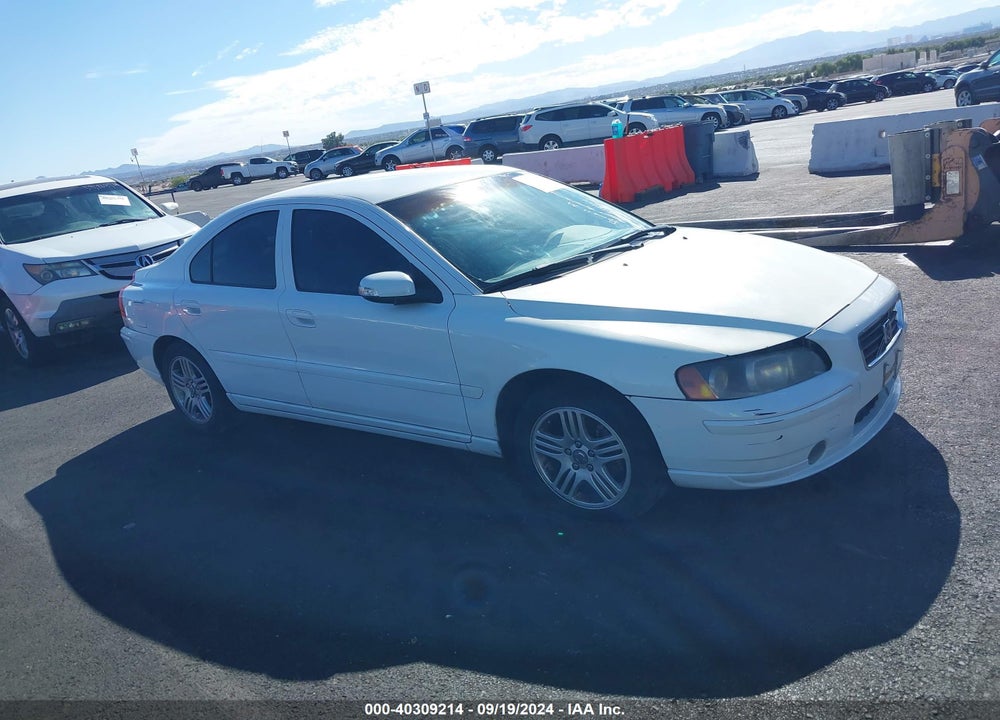 2007 VOLVO S60 2.5T VIN: YV1RS592072612453
