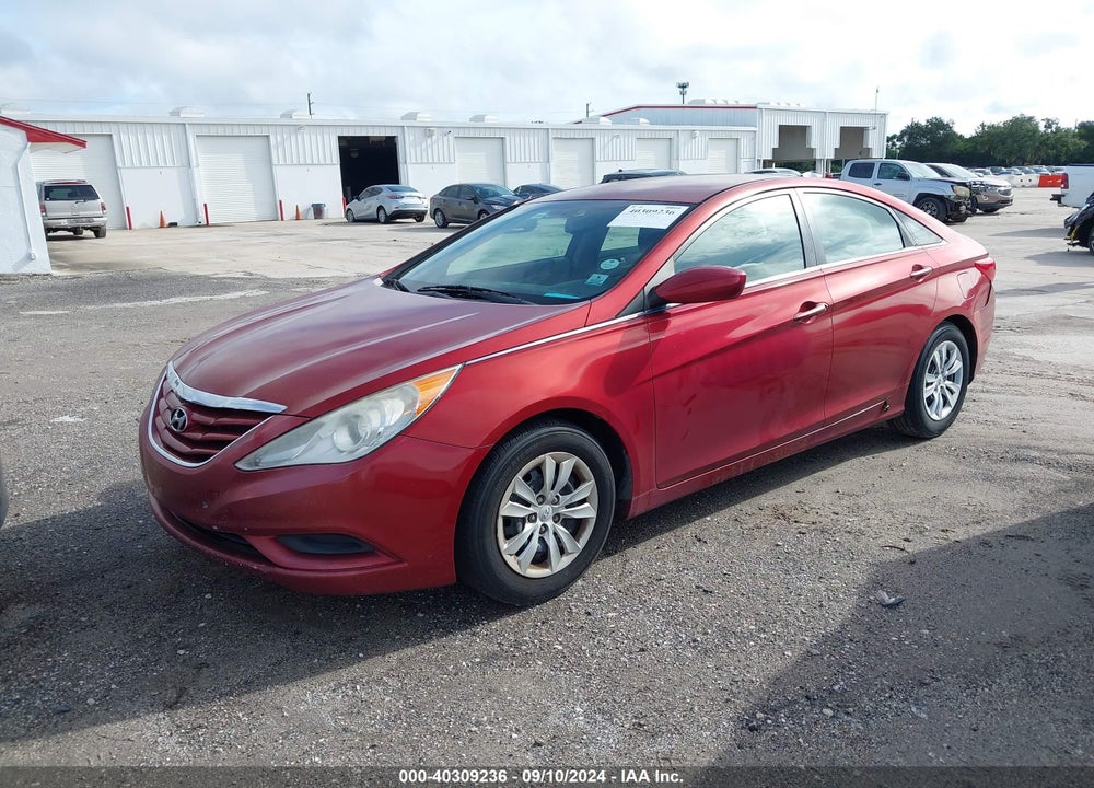 2013 HYUNDAI SONATA GLS VIN: 5NPEB4AC0DH570668