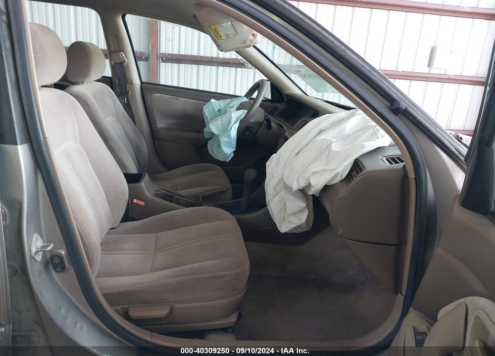 1997 TOYOTA CAMRY LE VIN: 4T1BG22K4VU143933