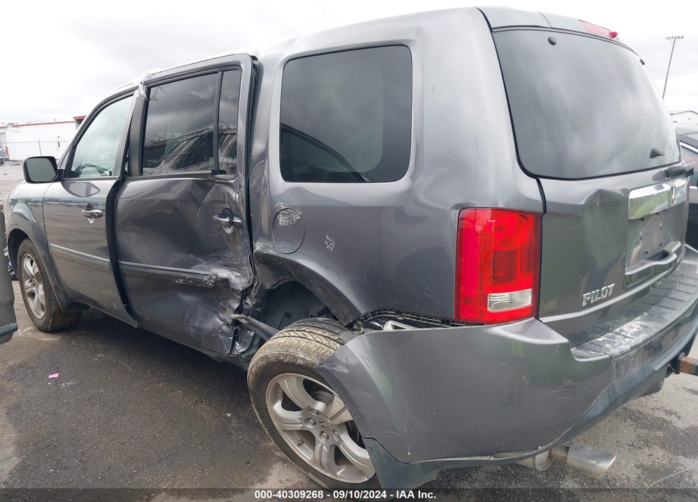 2015 HONDA PILOT EX-L VIN: 5FNYF3H56FB004096