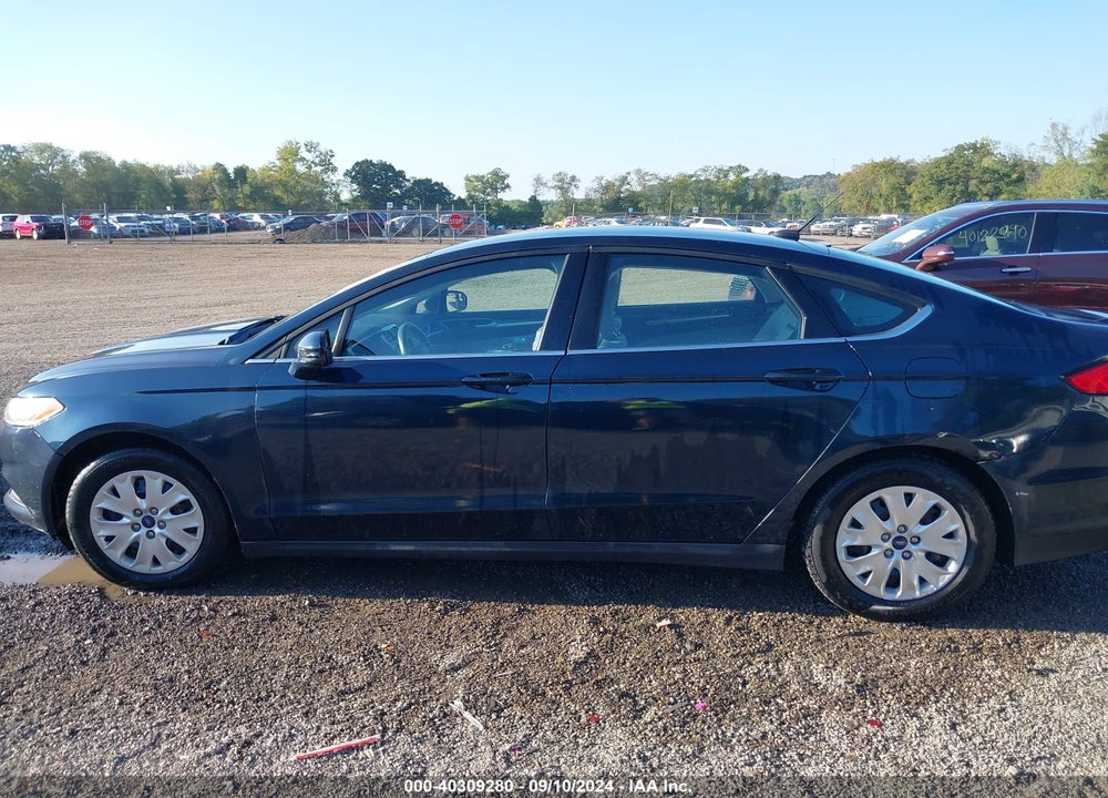 2014 FORD FUSION S VIN: 3FA6P0G75ER253854