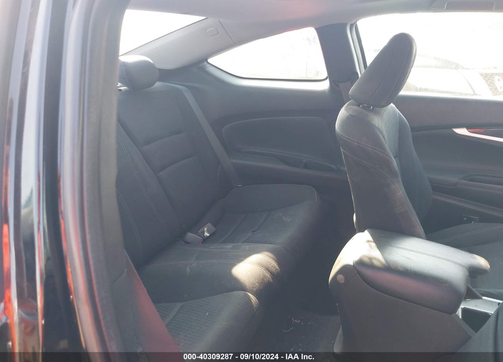 2014 HONDA ACCORD EX VIN: 1HGCT1B75EA014015