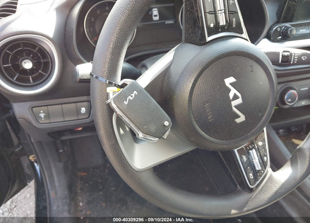 2023 KIA FORTE LXS VIN: 3KPF24AD3PE623241