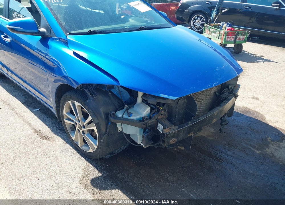 2017 HYUNDAI ELANTRA LIMITED VIN: KMHD84LF7HU281389