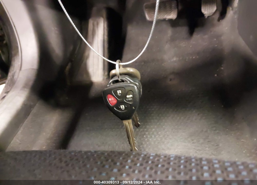 2009 TOYOTA COROLLA S VIN: 1NXBU40E29Z033101