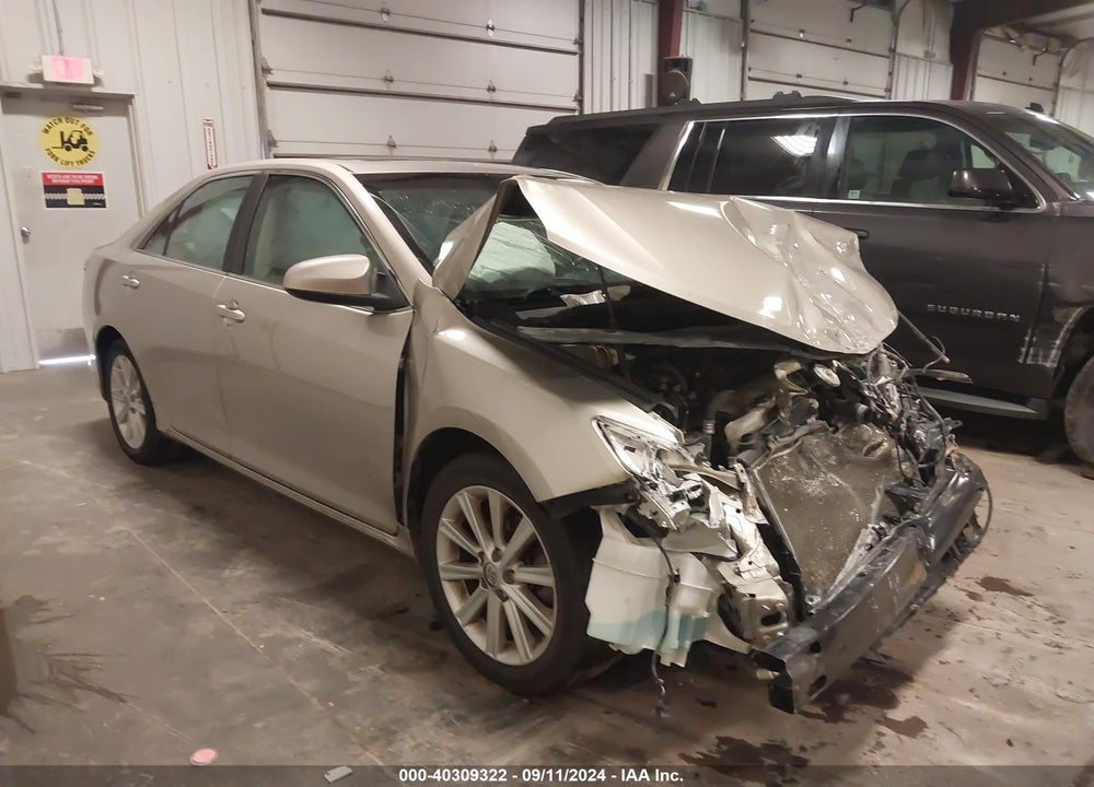 2013 TOYOTA CAMRY XLE VIN: 4T4BF1FK7DR305341