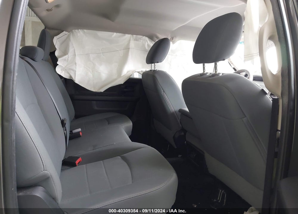2016 RAM 1500 EXPRESS VIN: 3C6RR6KT9GG382162