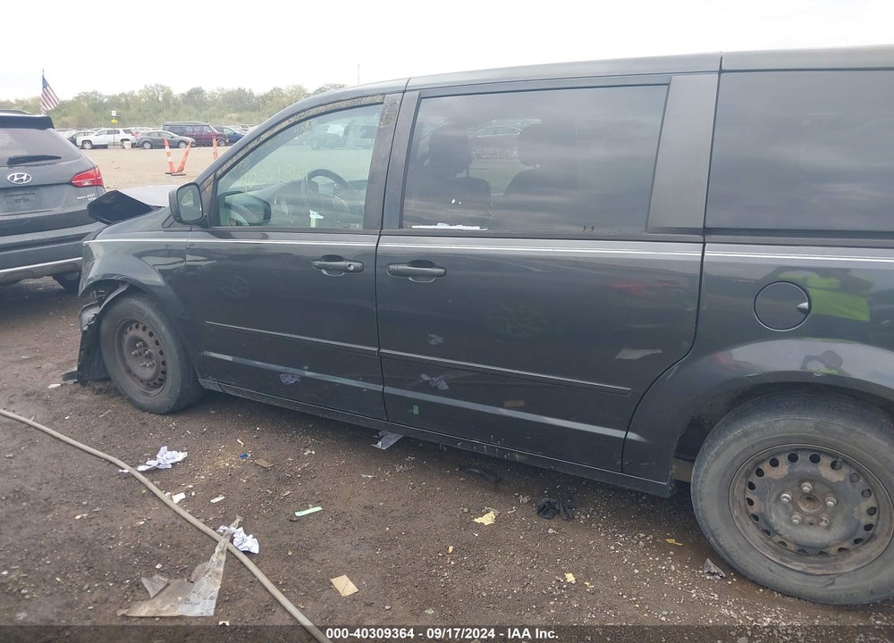 2011 DODGE GRAND CARAVAN EXPRESS VIN: 2D4RN4DGXBR792077