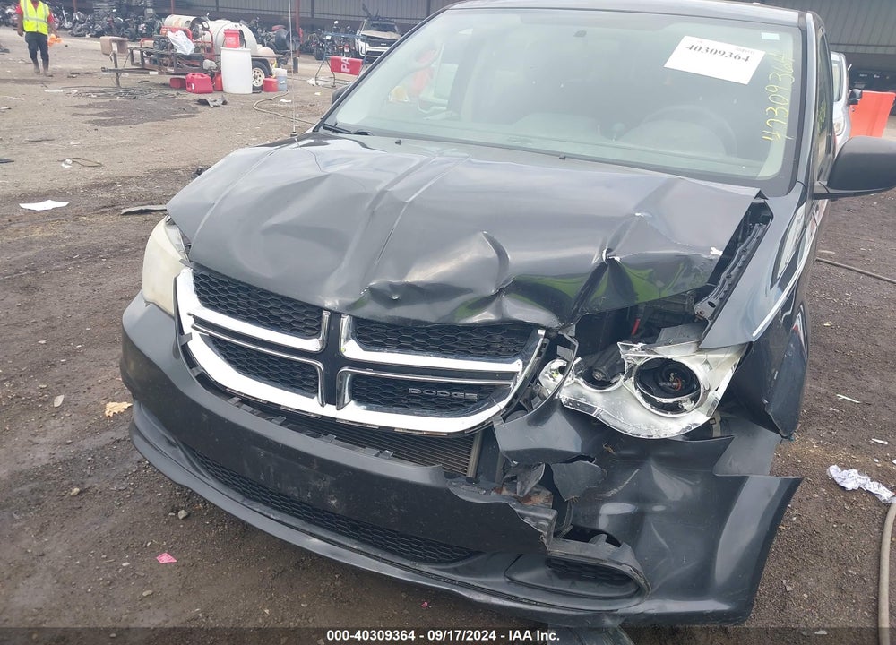 2011 DODGE GRAND CARAVAN EXPRESS VIN: 2D4RN4DGXBR792077