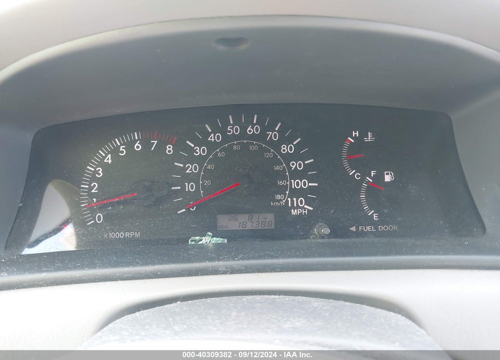 2005 TOYOTA COROLLA LE VIN: 2T1BR32E85C439369