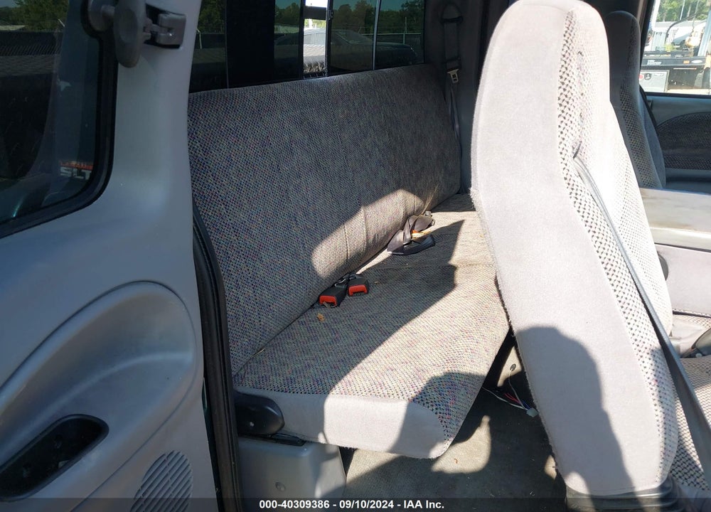 1998 DODGE RAM 1500 ST VIN: 3B7HC13Y8WG165686