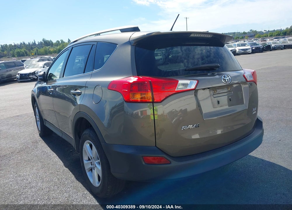 2013 TOYOTA RAV4 XLE VIN: JTMRFREVXDD015828