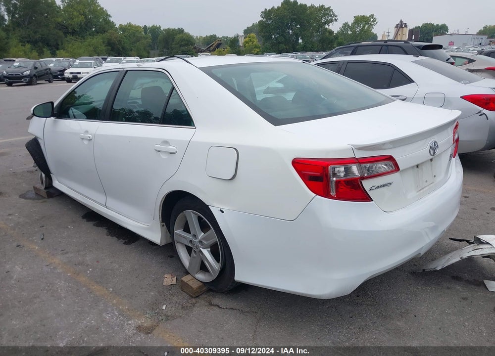 2013 TOYOTA CAMRY SE VIN: 4T1BF1FK2DU276731