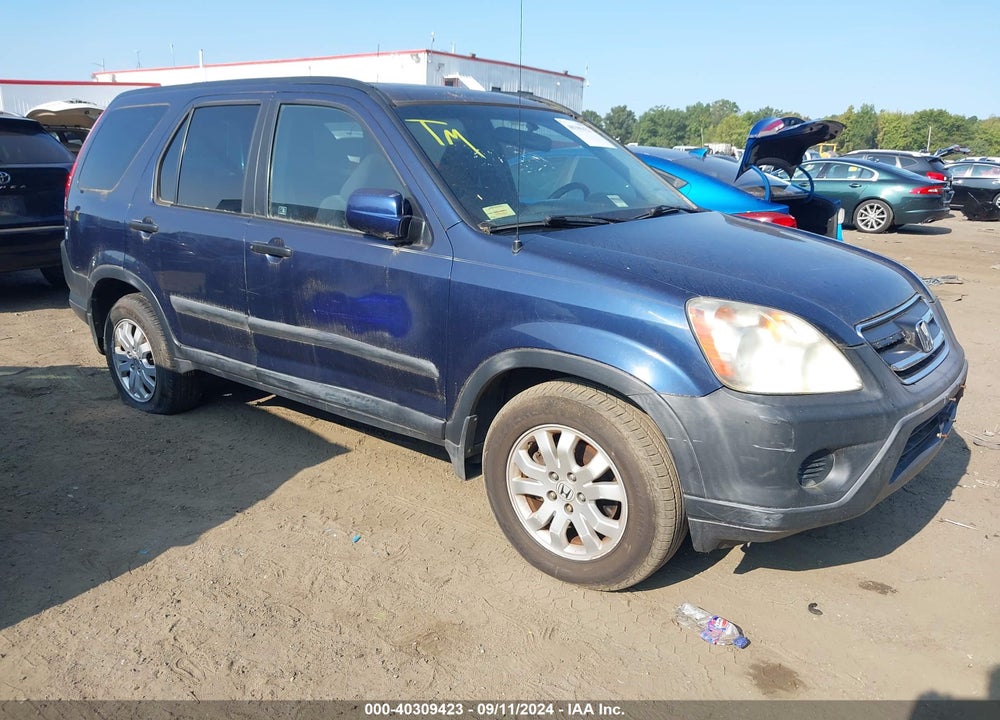 2005 HONDA CR-V VIN: SHSRD78805U326123