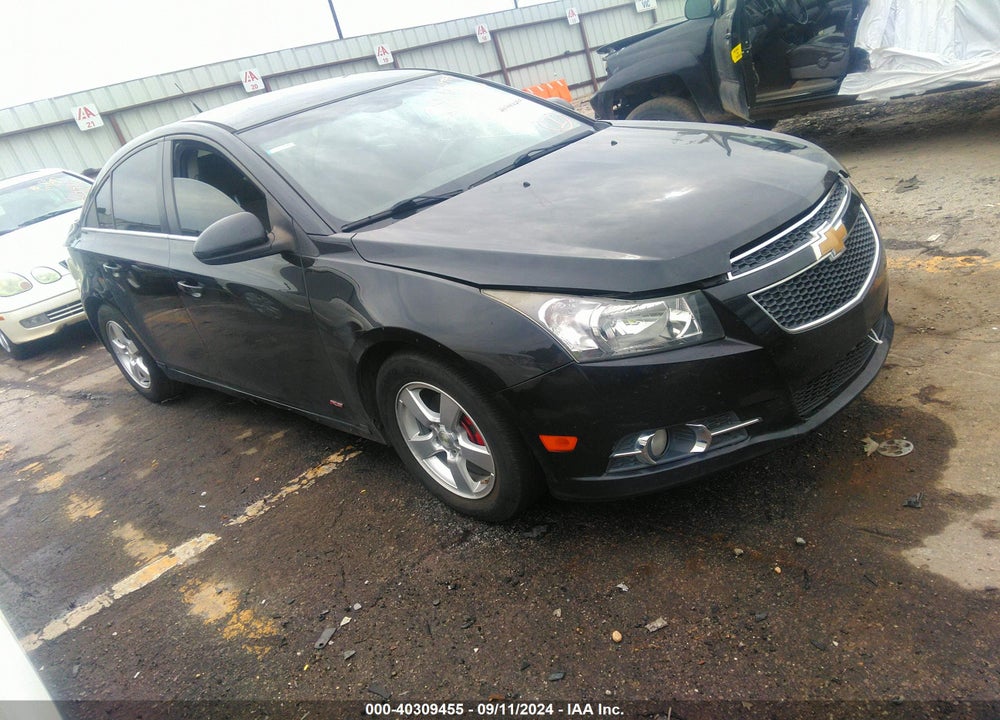 2014 CHEVROLET CRUZE 1LT AUTO VIN: 1G1PC5SB7E7462516