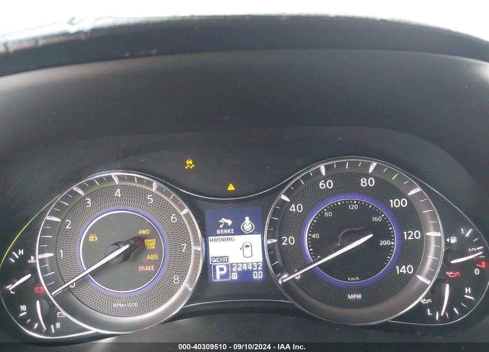 2011 INFINITI QX56 VIN: JN8AZ2NE3B9000622