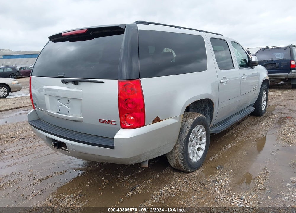 2011 GMC YUKON XL 1500 SLE VIN: 1GKS2HE37BR208559