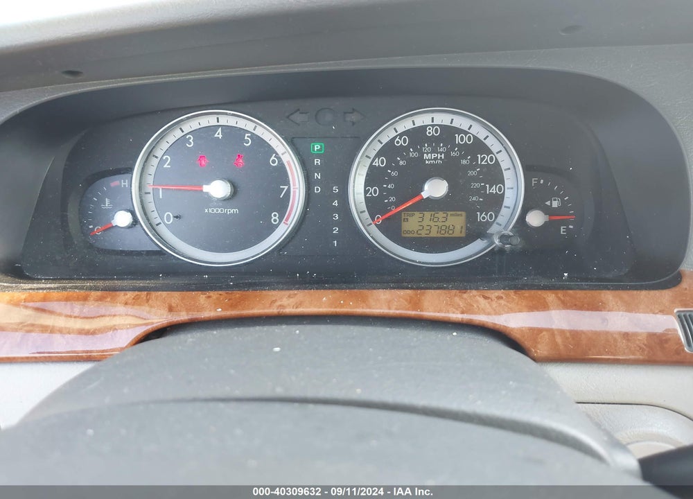 2004 KIA AMANTI VIN: KNALD124345044085