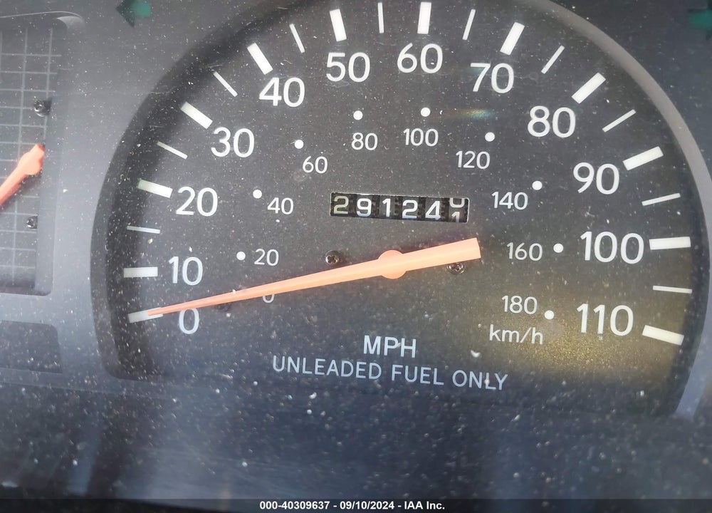 1998 TOYOTA TACOMA VIN: 4TANL42N8WZ055597