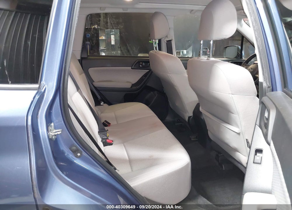 2018 SUBARU FORESTER VIN: JF2SJAGC8JH511343