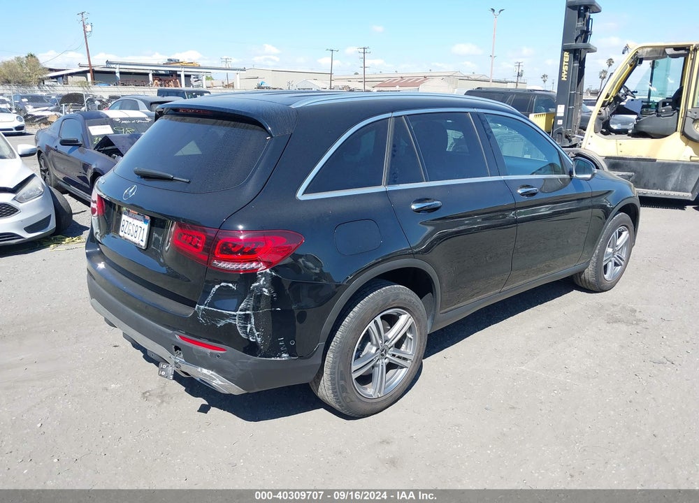 2021 MERCEDES-BENZ GLC 300 SUV VIN: W1N0G8DB7MV313988