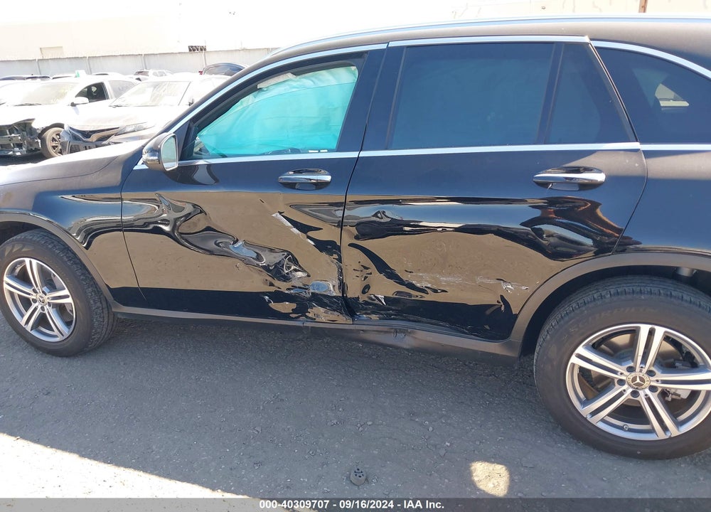 2021 MERCEDES-BENZ GLC 300 SUV VIN: W1N0G8DB7MV313988