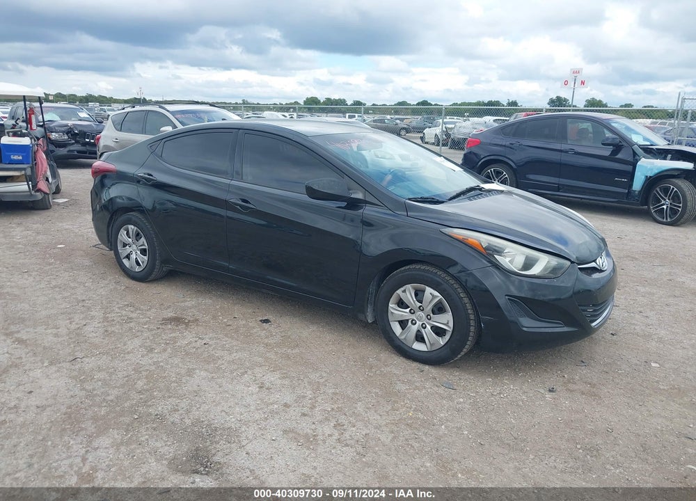 2016 HYUNDAI ELANTRA SE VIN: 5NPDH4AE2GH699737