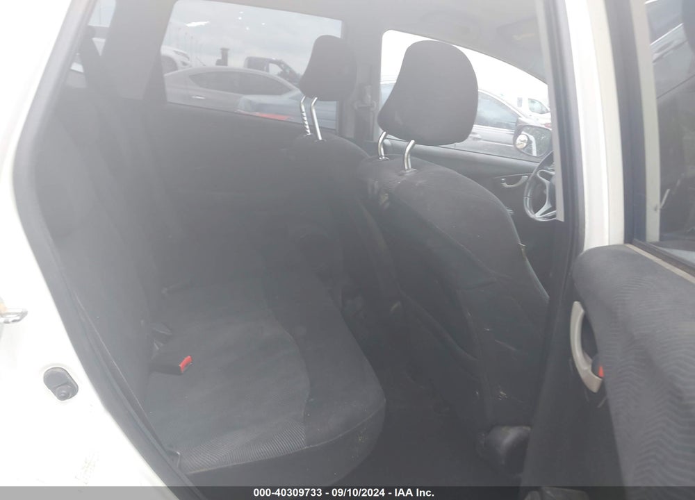 2011 HONDA FIT SPORT VIN: JHMGE8H50BC025950