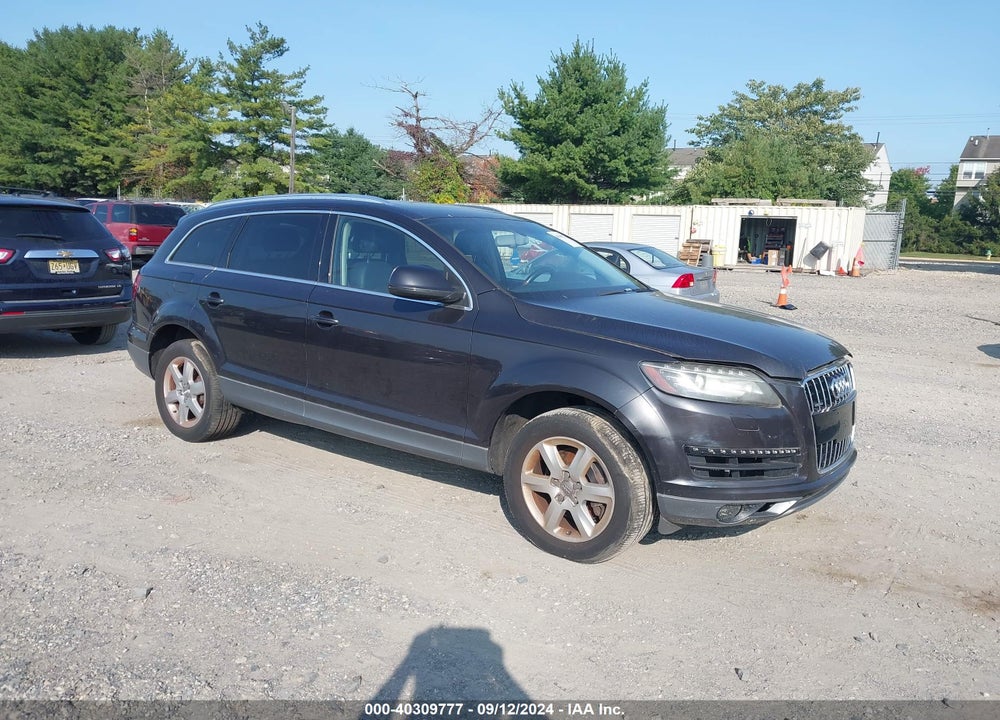2011 AUDI Q7 3.0T PREMIUM VIN: WA1LGAFE7BD008569