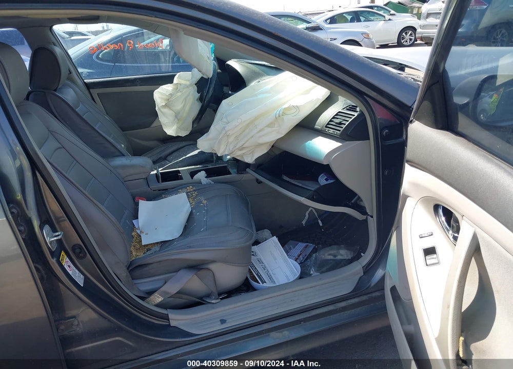 2008 TOYOTA CAMRY SE V6 VIN: 4T1BK46K38U067632