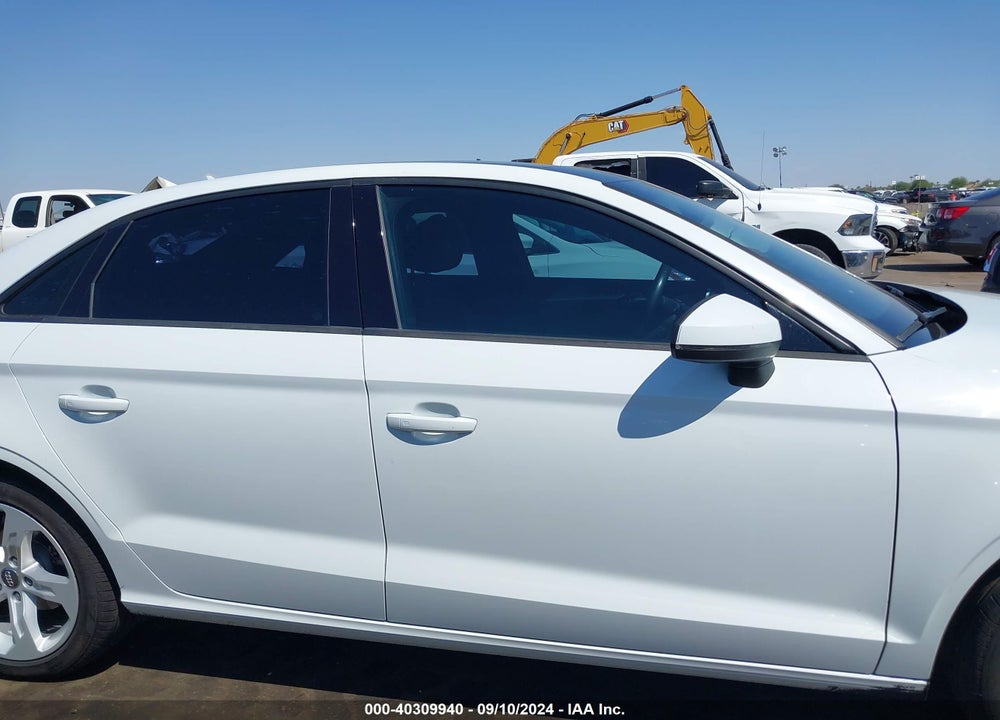 2017 AUDI A3 2.0T PREMIUM VIN: WAUAUGFF9H1037239