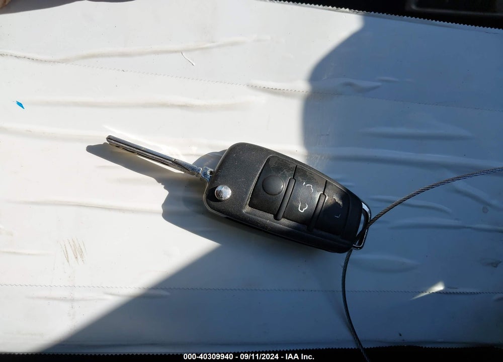 2017 AUDI A3 2.0T PREMIUM VIN: WAUAUGFF9H1037239