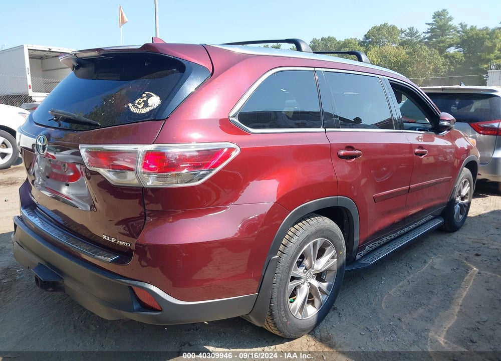 2014 TOYOTA HIGHLANDER XLE V6 VIN: 5TDJKRFH5ES022628
