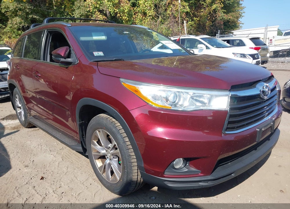 2014 TOYOTA HIGHLANDER XLE V6 VIN: 5TDJKRFH5ES022628