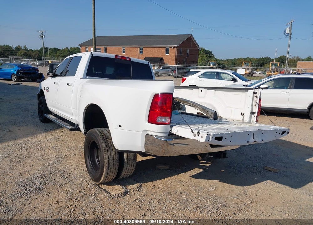 2018 RAM 3500 SLT  4X4 8' BOX VIN: 3C63RRHL4JG394502