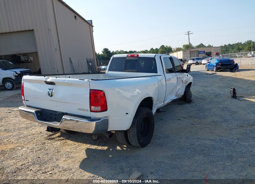 2018 RAM 3500 SLT  4X4 8' BOX VIN: 3C63RRHL4JG394502