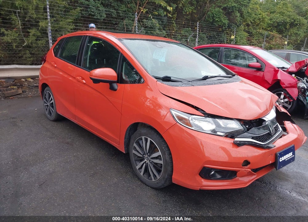 2018 HONDA FIT EX VIN: 3HGGK5H86JM704123