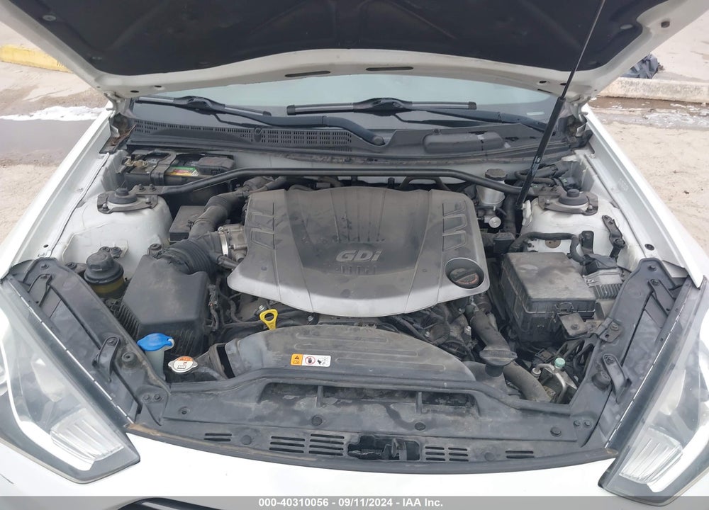 2013 HYUNDAI GENESIS 3.8 GRAND TOURING VIN: KMHHU6KJ0DU097422
