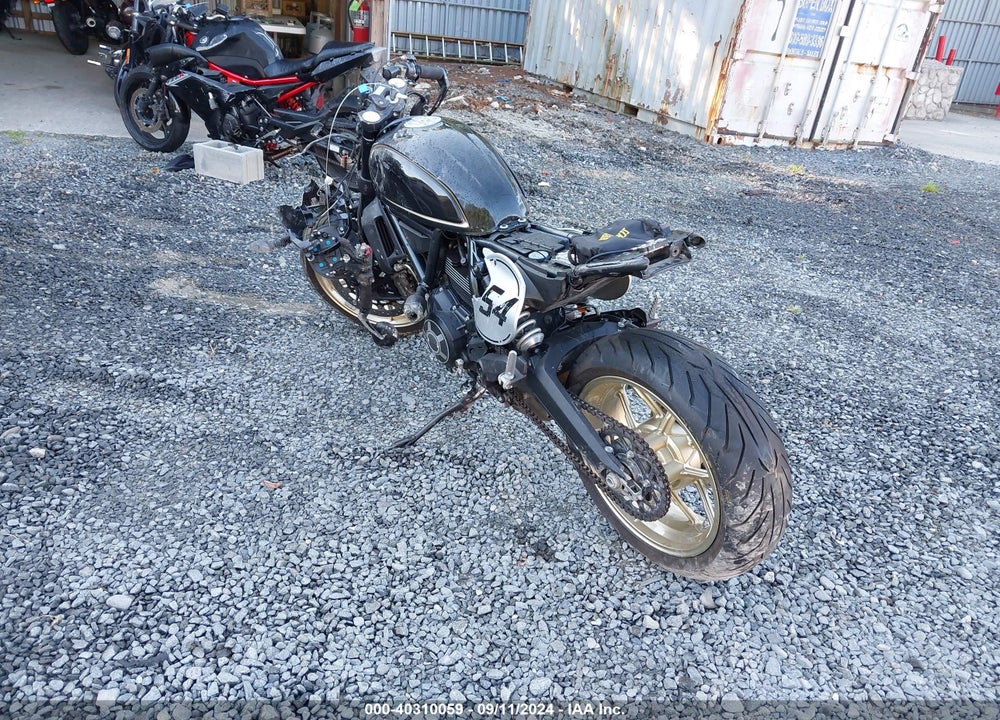 2018 DUCATI SCRAMBLER 800 VIN: ML015ANM1JT014576