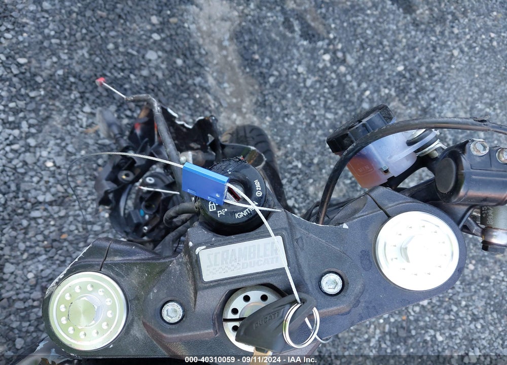 2018 DUCATI SCRAMBLER 800 VIN: ML015ANM1JT014576