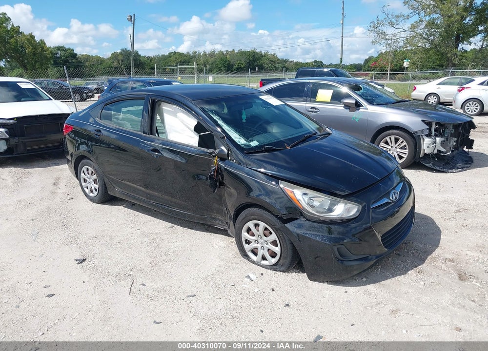2013 HYUNDAI ACCENT GLS VIN: KMHCT4AEXDU584827