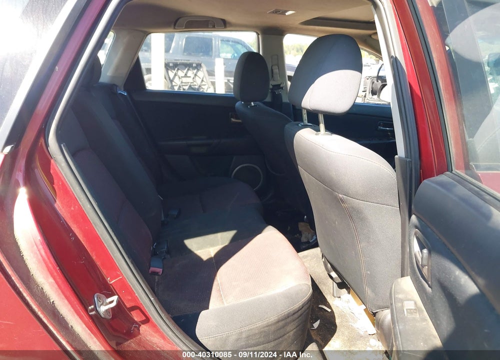 2006 MAZDA 3 S TOURING VIN: JM1BK343561534235