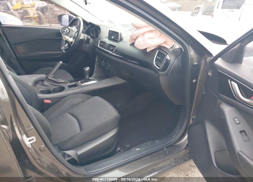 2014 MAZDA 3 I TOURING VIN: JM1BM1L78E1100229