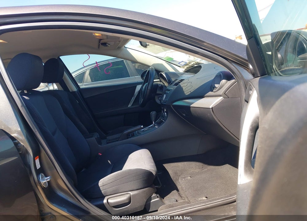 2010 MAZDA 3 S SPORT VIN: JM1BL1S56A1167652