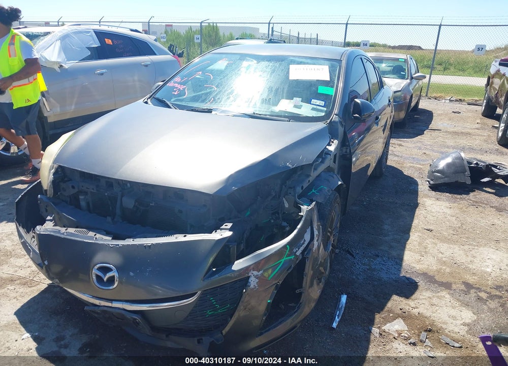 2010 MAZDA 3 S SPORT VIN: JM1BL1S56A1167652