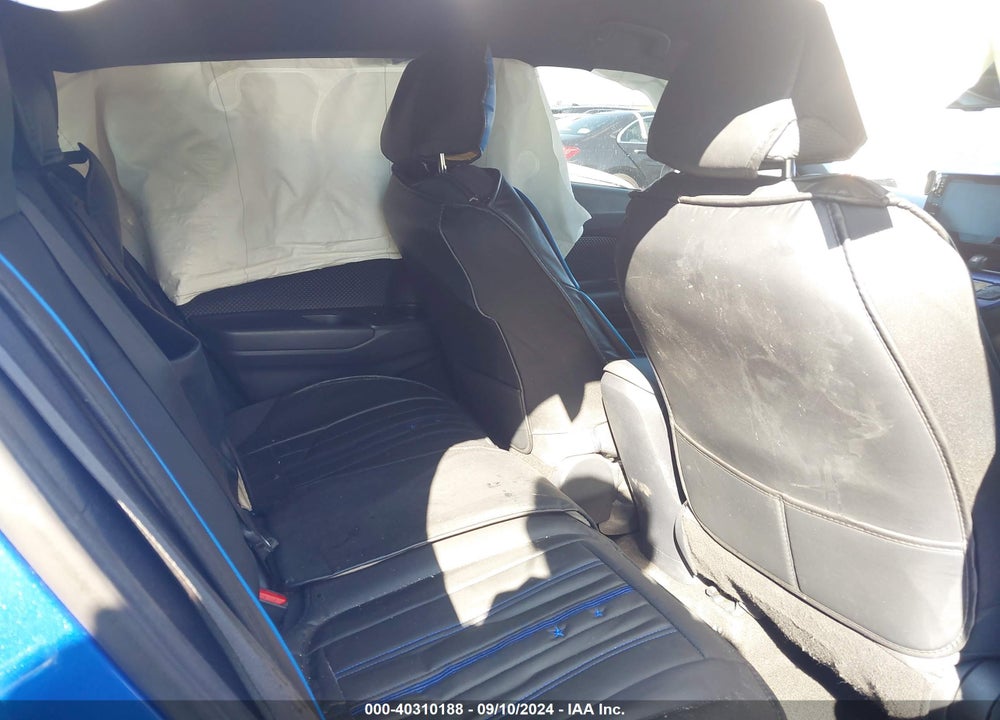 2019 TOYOTA C-HR LE VIN: NMTKHMBX7KR085937