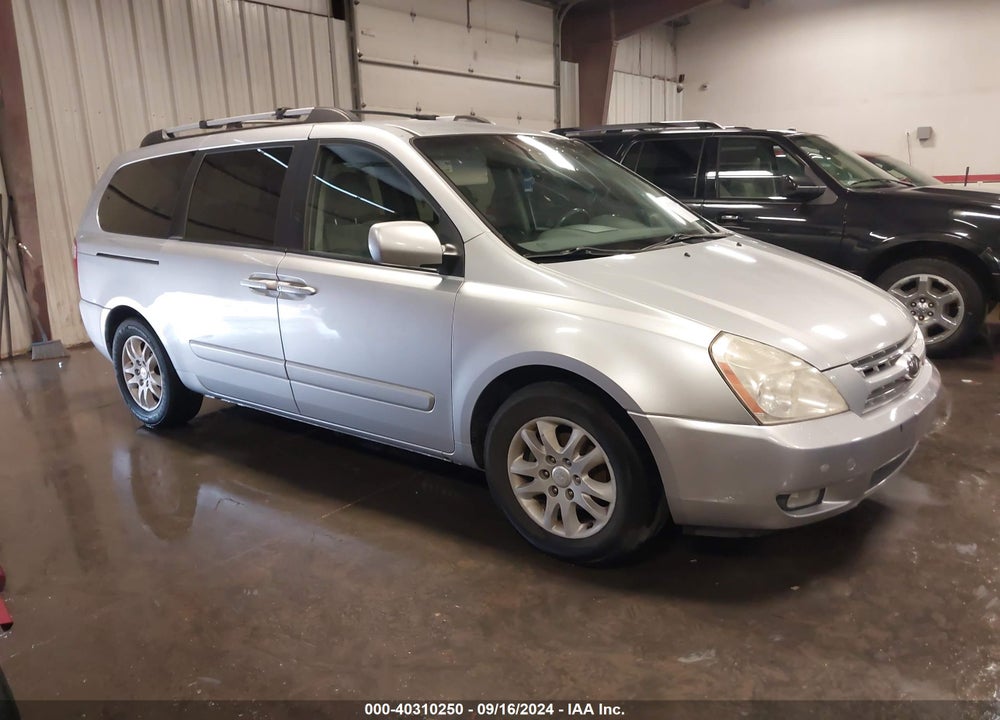 2008 KIA SEDONA EX VIN: KNDMB233186210127