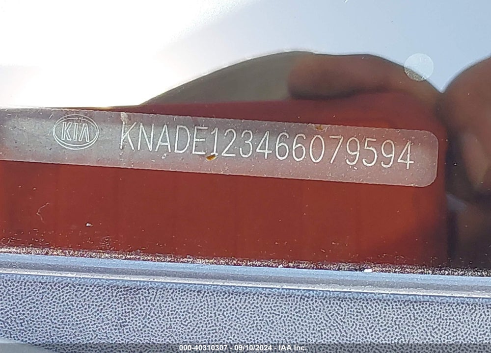2006 KIA RIO LX VIN: KNADE123466079594